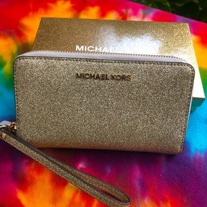 Michael KORS Zip Around Glitter Wristlet